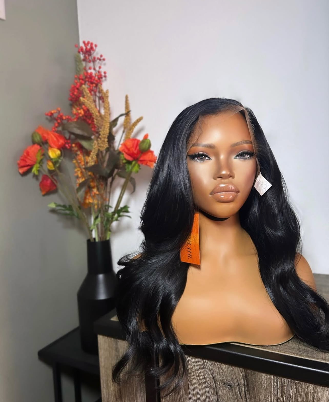 CREATE YOUR COLORED WIG